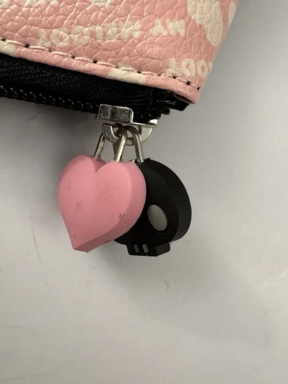 Wet n Wild x Sanrio My Melody & Kuromi Dual Sided Cosmetic Makeup Bag C20